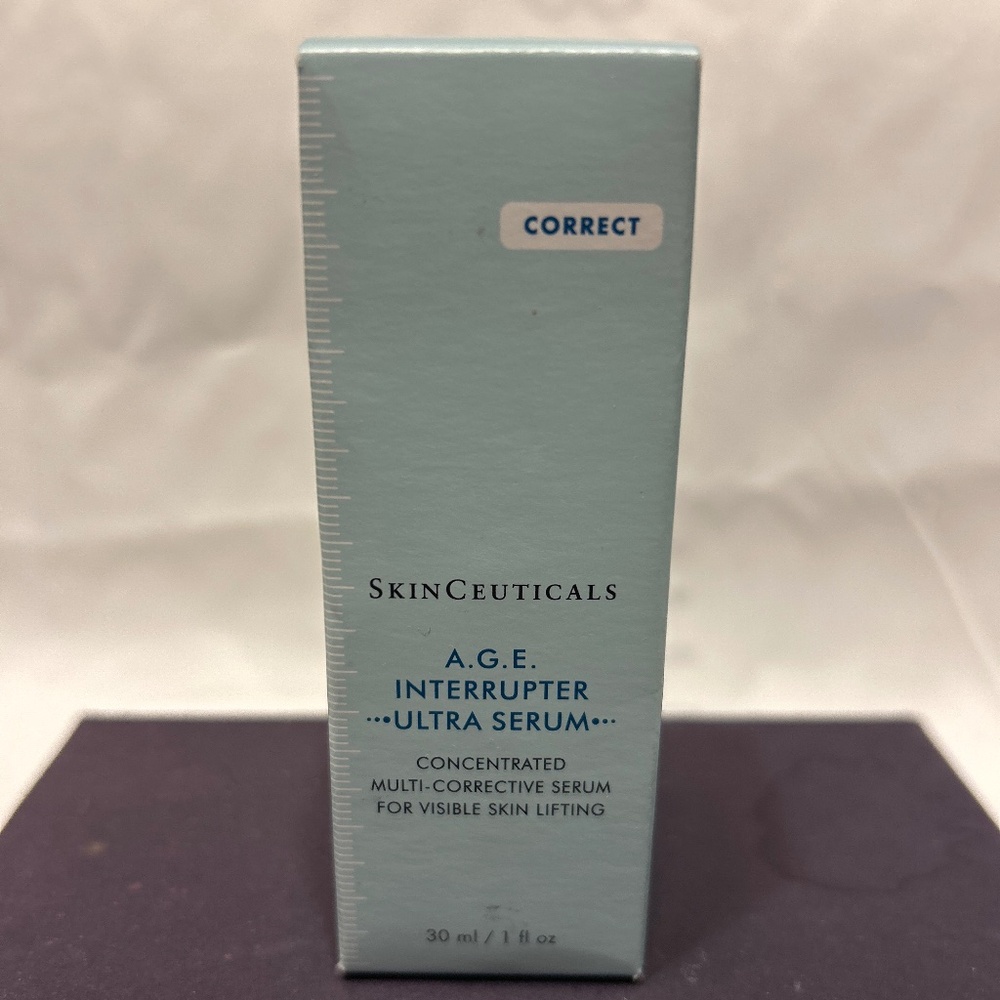 SkinCeuticals A. G. E. Interrupter ultra serum.